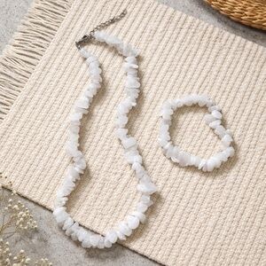 2 pieces Moonstone natural Stone Necklace and Bracelet Set